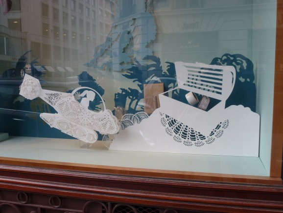Paper Art, Hermès window display. Paris