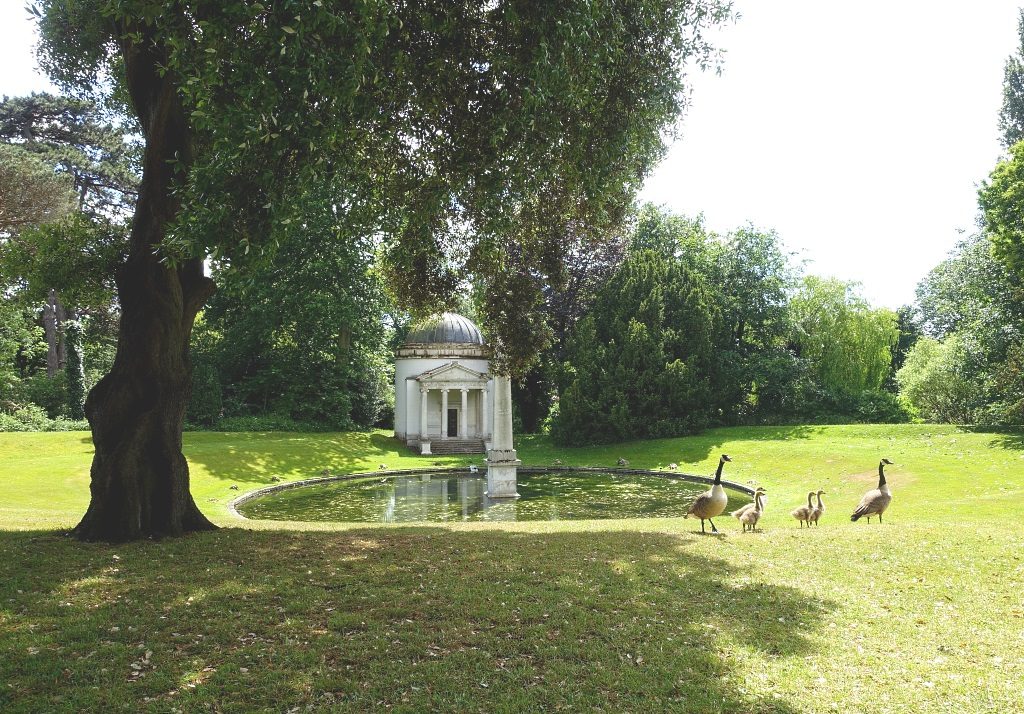 Chiswick Gardens