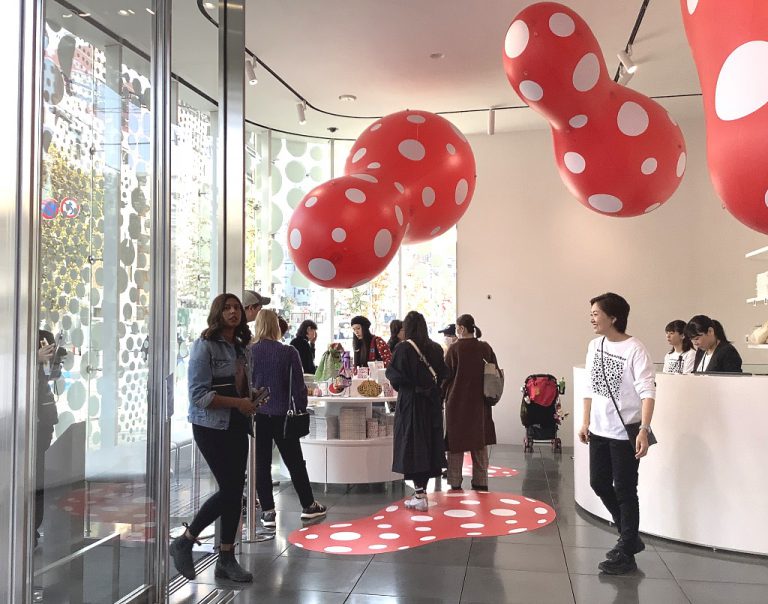 Pop, Immersion und Kunst in Tokio mit Yayoi Kusama, teamLab