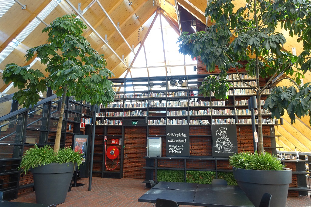 Spijkenisse Library